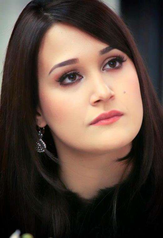 Gupse Özay